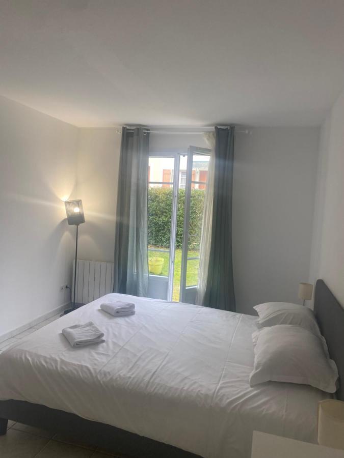 Guest House Next To Disneyland And Paris Bmyguest Magny-le-Hongre Exteriör bild